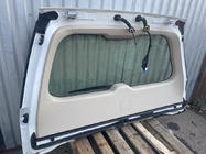 Toyota Land Cruiser 200 2007–2021 Takaluukun yläosa 2016+ valkoinen (käytetty, alkuperäinen) kuva 7