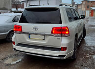 Toyota Land Cruiser 200 2007–2021 Takapuskuri 2016+ maalattavaksi (Kiina) kuva 1