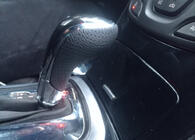Opel Insignia 2008–2017 Automaattivaihteiston vaihdekepin nuppi (premium tyyppi 2) kuva 1