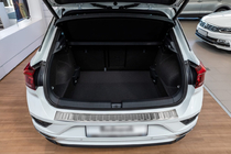 Volkswagen T-Roc 2017–2025 Takapuskurin suojalista Carmos (ruostumaton teräs) kuva 2