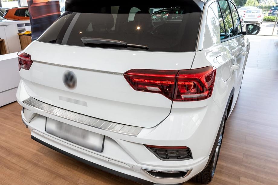 Volkswagen T-Roc 2017–2025 Takapuskurin suojalista Carmos (ruostumaton teräs) Image