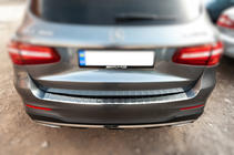 Mercedes GLC X253 2015–2022 Takapuskurin suojalista Carmos (2015-2019, ruostumaton teräs) kuva 4