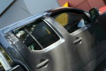 Nissan Navara 2006–2015 Ikkunadeflektorit (4 kpl, HIC) kuva 3