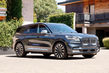 Premium-seitsemänpaikkainen crossover: Lincoln Aviator kuva 1