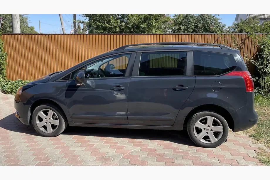 Peugeot 5008 2009–2016 OmsaLine Solid kattokaiteet (2 kpl, mustat) Kuva 6