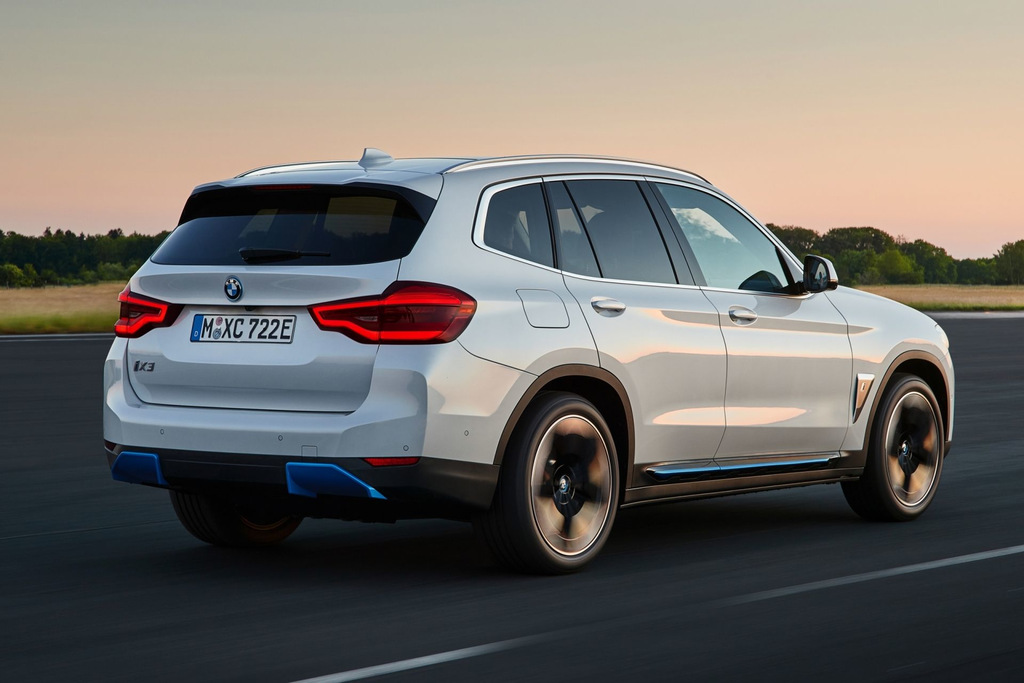 BMW iX3 -sähköcrossoverin koeajo