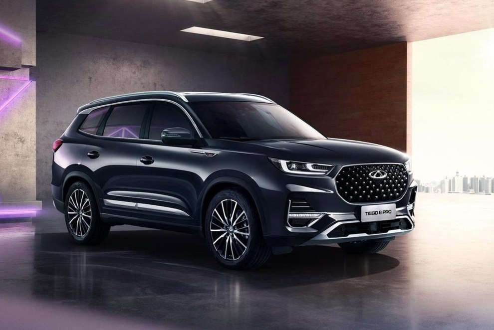 Chery Tiggo 8 Pro -lippulaiva-crossover