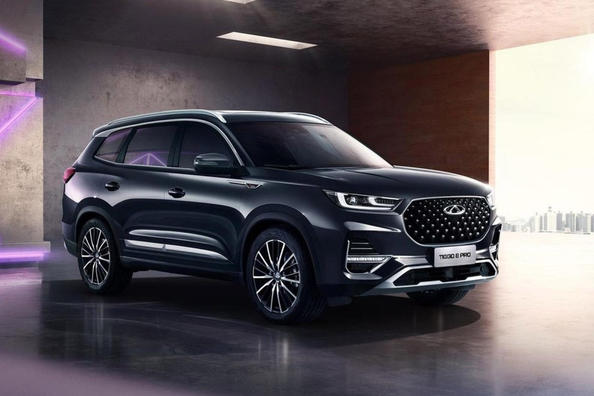 Chery Tiggo 8 Pro -lippulaiva-crossover
