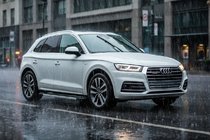 Audi Q5 2017–2025 RedLine sivuastinlaudat (2 kpl, alumiini) kuva 1