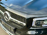 Mercedes GLB X247 2019– Etusäleikkö Diamond Silver (Base 2019-2023) kuva 5