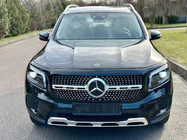Mercedes GLB X247 2019– Etusäleikkö Diamond Silver (Base 2019-2023) kuva 6