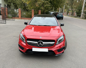 Mercedes GLA X156 2014–2019 AMG Silver etusäleikkö (2014-2016) kuva 1