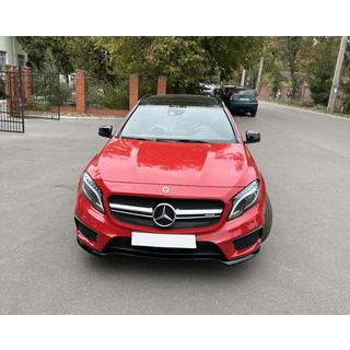 AMG Silver etusäleikkö (2014-2016) Mercedes GLA X156 2014–2019 kuva 1