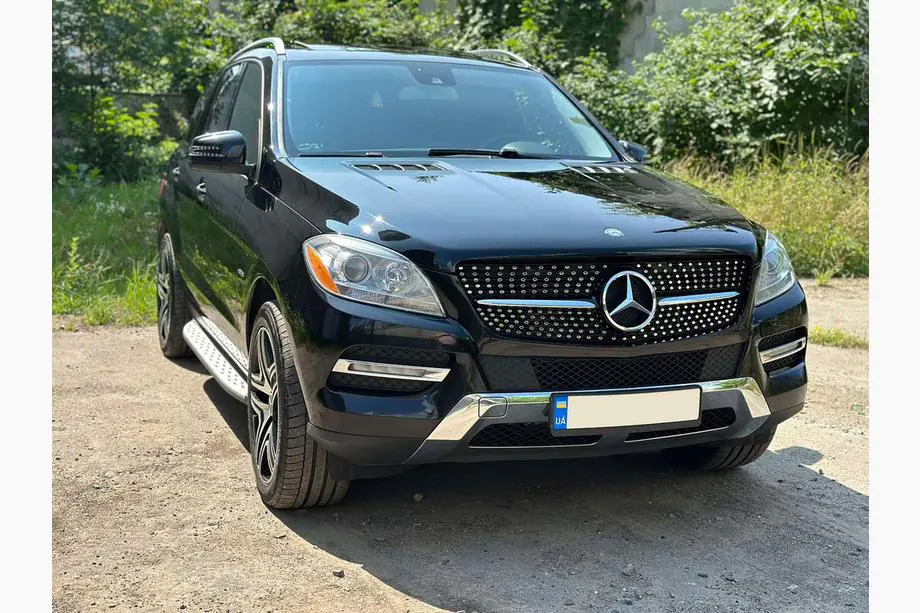 Mercedes GLE/ML class W166 2011–2018 Diamond-tuningsäleikkö (ML) Kuva 1