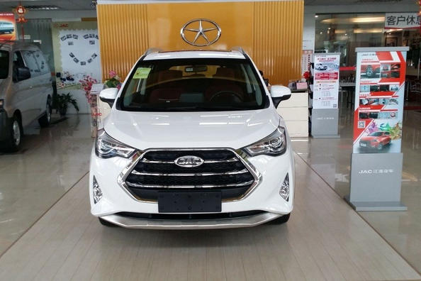 Arvostelu: kompakti crossover JAC S3