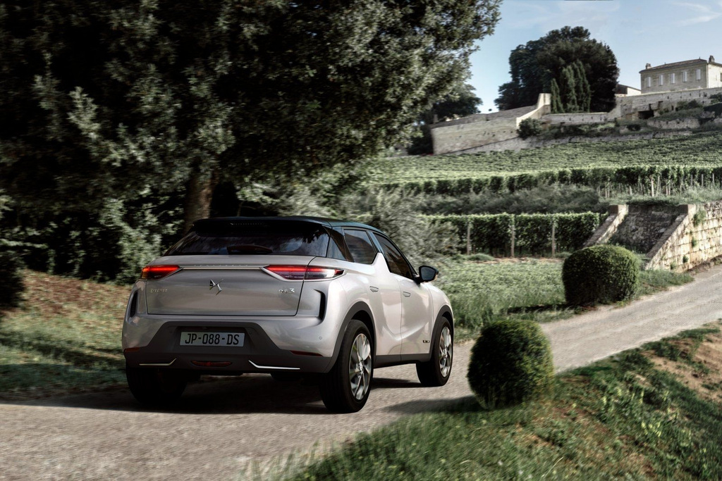 DS 3 Crossback E-Tense -kaupunkicrossoverin sähköversio