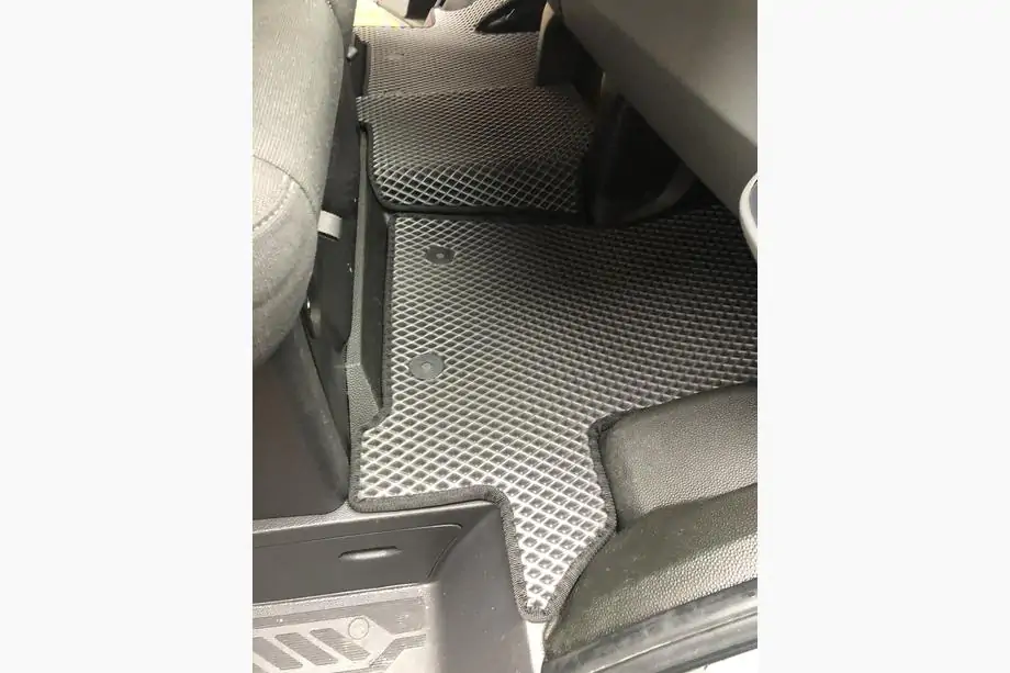Ford Custom 2013–2022 EVA-lattiamatot (etu, mustat) Kuva 7