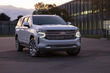 Suuri kahdeksanpaikkainen katumaasturi: Chevrolet Suburban kuva 1