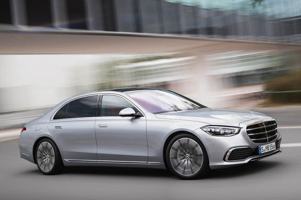 Uusi sukupolvi premium-sedania Mercedes-Benz S-Class