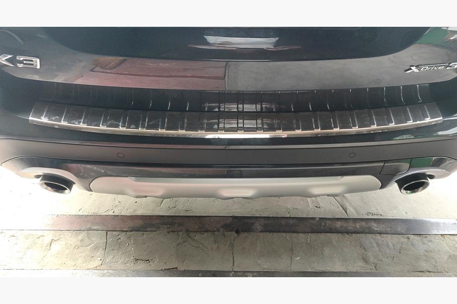 BMW X3 G01 2018– Takapuskurin suojalista Carmos (2018-2020, ruostumaton teräs) Image