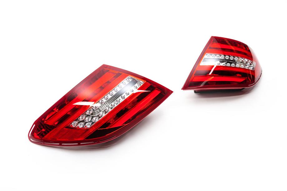 Mercedes C-sarja W204 2007–2015 LED-takavalot (2011-2015, 2 kpl) Kuva 3
