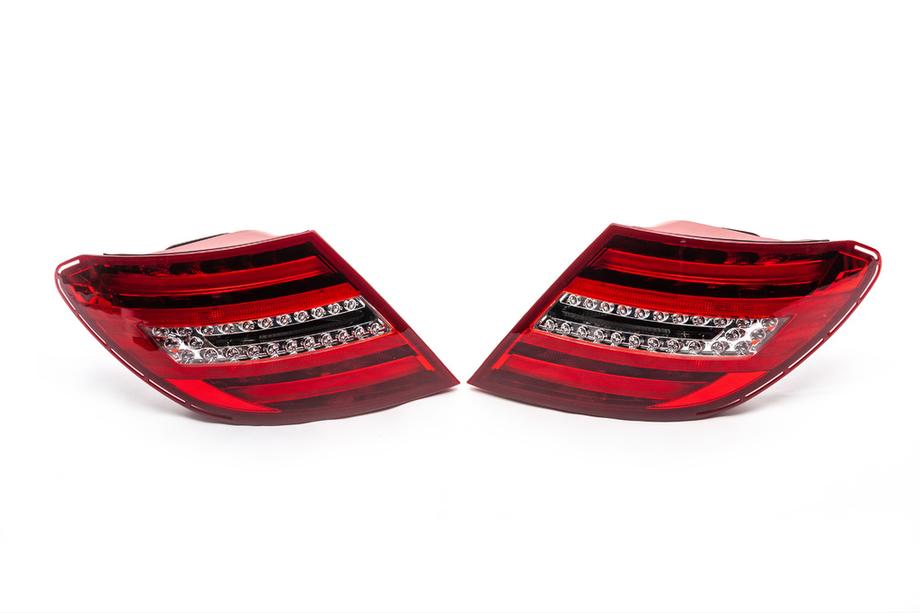 Mercedes C-sarja W204 2007–2015 LED-takavalot (2011-2015, 2 kpl) Kuva 5