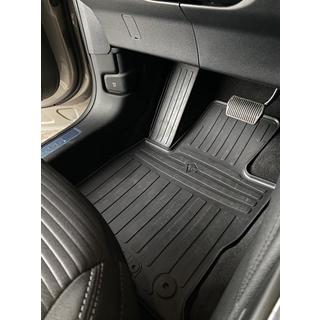 Kumimatot (4 kpl, Stingray Premium) Ford Kuga/Escape 2019– kuva 1