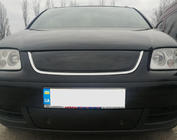 Volkswagen Caddy 2004–2010 Talvisuojus etusäleikköön LIFE (yläosa) Matta (LIFE) kuva 1
