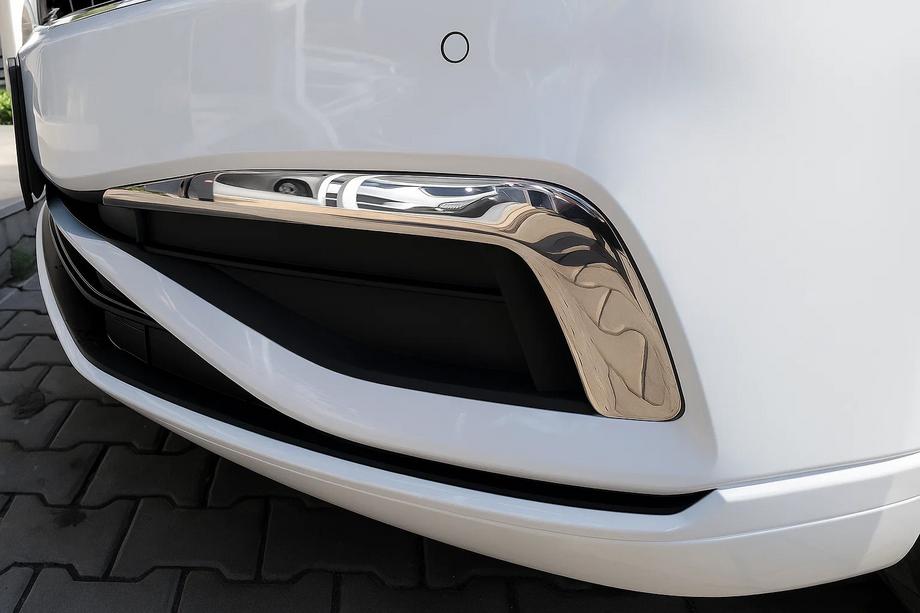 Volkswagen Passat B8 2015–2023 Kromatut sumuvalojen kehykset 2019+ (2 kpl, ruostumaton teräs) Image