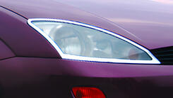 Ford Focus I 1998–2005 Ajovalojen kromilistat (2 kpl, muovia) kuva 1