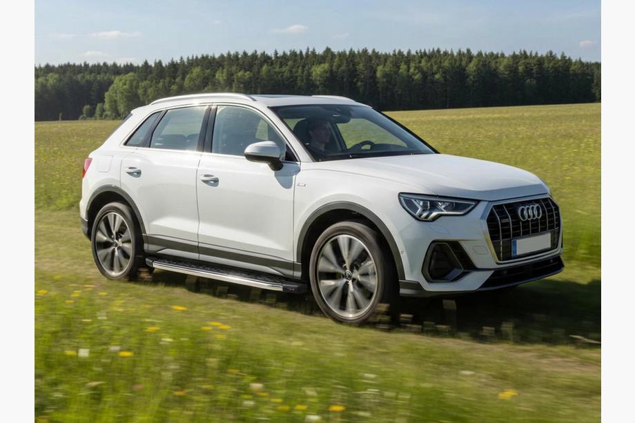 Audi Q3 2019–2025 BlackLine-sivuporrast (2 kpl, alumiini) Image