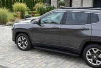 Jeep Compass 2016– Allmond Black sivuportaat (2 kpl, alumiini) kuva 1