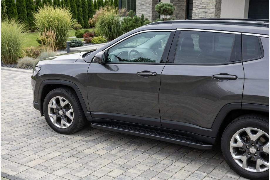 Jeep Compass 2016– Allmond Black sivuportaat (2 kpl, alumiini) Image