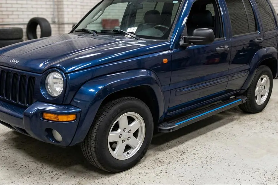 Jeep Cherokee/Liberty 2002–2007 Maya Blue sivuportaat (2 kpl, alumiini) Image