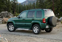 Jeep Cherokee/Liberty 2002–2007 Sivuaskelmat Vision New Grey (2 kpl, alumiini) kuva 1