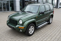Jeep Cherokee/Liberty 2002–2007 Rainbow sivuportaat (2 kpl, alumiini) kuva 1
