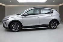Hyundai Bayon 2021– Sivuportaat Tayga Grey (2 kpl, alumiini) kuva 2