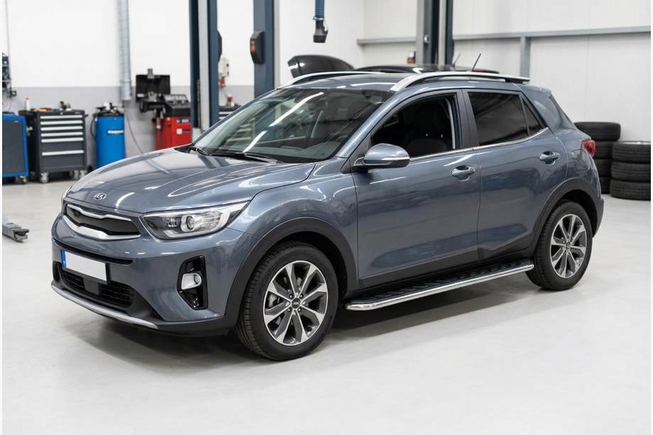 Kia Stonic 2017– Maydos V1 sivukynnykset (2 kpl, alumiini) Image
