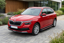 Skoda Kamiq 2019– Sivuporrassarja Maya Red (2 kpl, alumiini) kuva 1