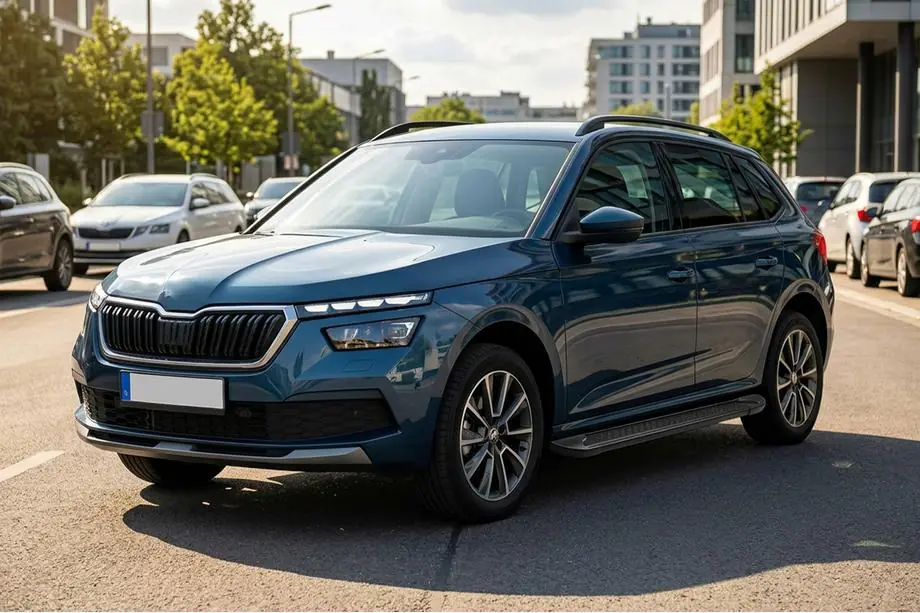 Skoda Kamiq 2019– Allmond Black sivuportaat (2 kpl, alumiini) Kuva 1