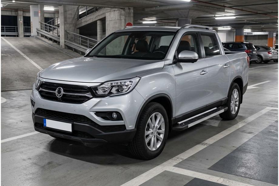 SsangYong Musso II 2018– RedLine sivuastinlaudat (2 kpl, alumiini) Kuva 1