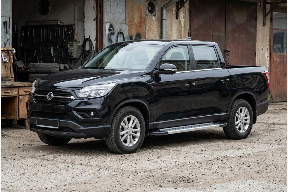SsangYong Musso II 2018– Sivuaskelmat Vision New Grey (2 kpl, alumiini) Image