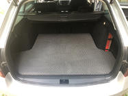 Skoda Octavia III A7 2013–2019 Tavaratilan matto SW V-4 (EVA, musta) kuva 1