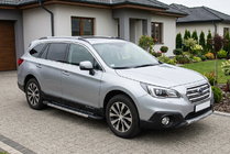 Subaru Outback 2014–2019 RedLine sivuastinlaudat (2 kpl, alumiini) kuva 1
