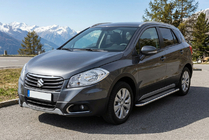 Suzuki SX4 S-Cross 2013–2016 Maydos V2 sivuastinlaudat (2 kpl, alumiini / ruostumaton teräs) kuva 1