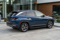 Hyundai Tucson NX4 2021– Bosphore Black -sivuastinlaudat (2 kpl, alumiini) kuva 1