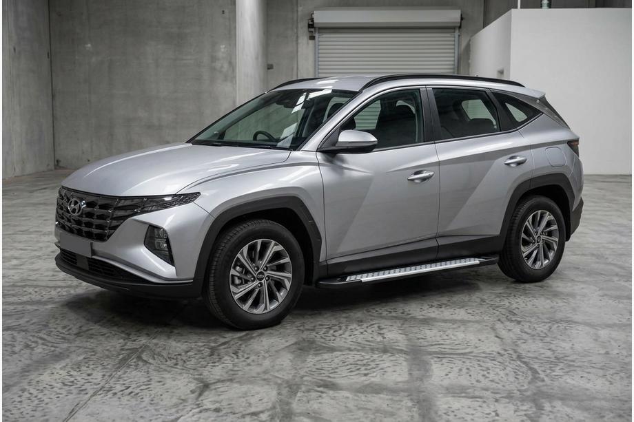 Hyundai Tucson NX4 2021– Allmond Grey -sivukynnykset (2 kpl, alumiini) Image