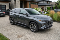 Hyundai Tucson NX4 2021– Sivukynnykset Tayga Black (2 kpl, alumiini) kuva 1