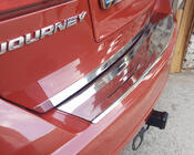 Dodge Journey 2008–2020 Takapuskurin suojalista Carmos (ruostumaton teräs) kuva 5