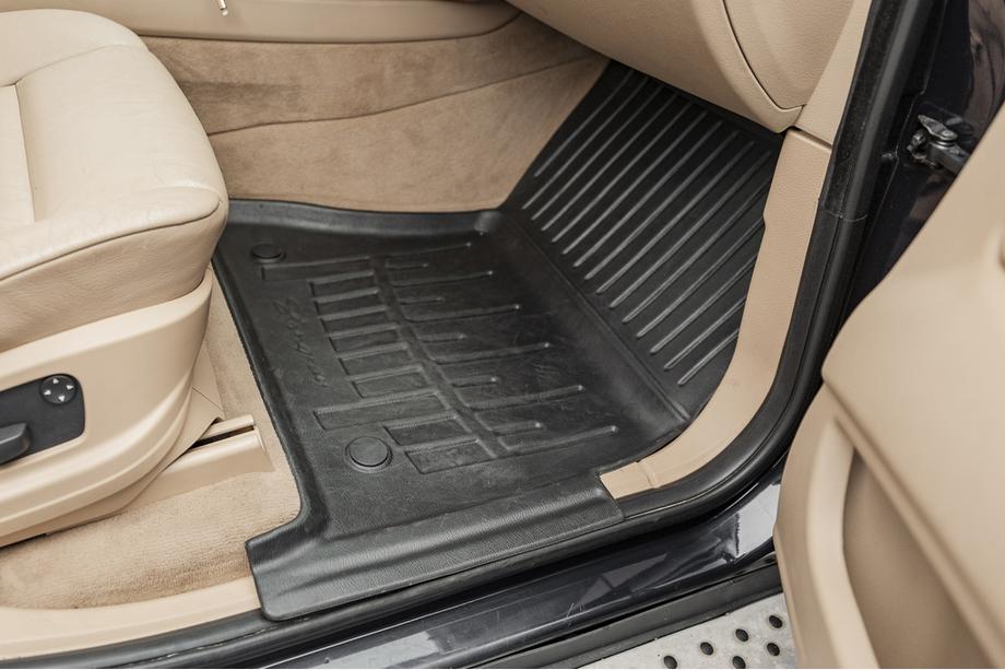 BMW X5 E70 2007–2013 Stingray 3D lattiamattosarja (4 kpl, polyuretaani) Kuva 8